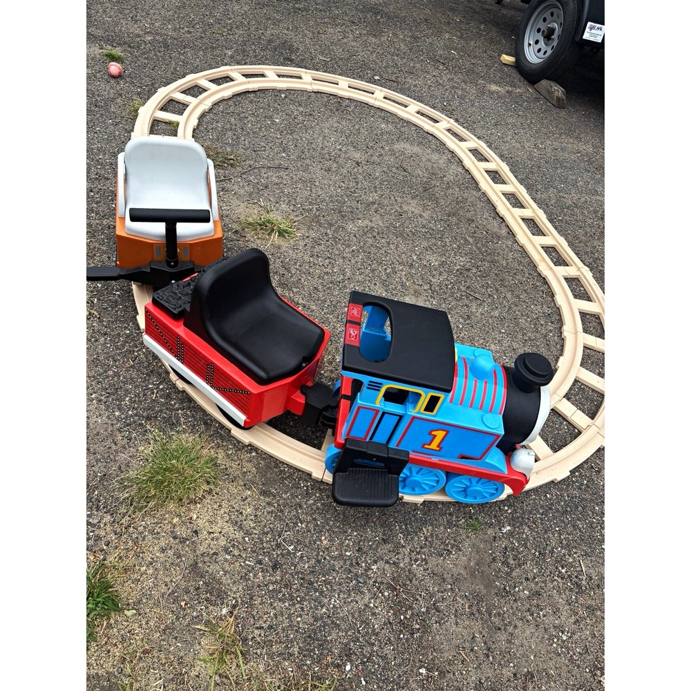 vintage Peg Perego Thomas the Tank Engine Track Rider 6V Battery-Powered Ride-On